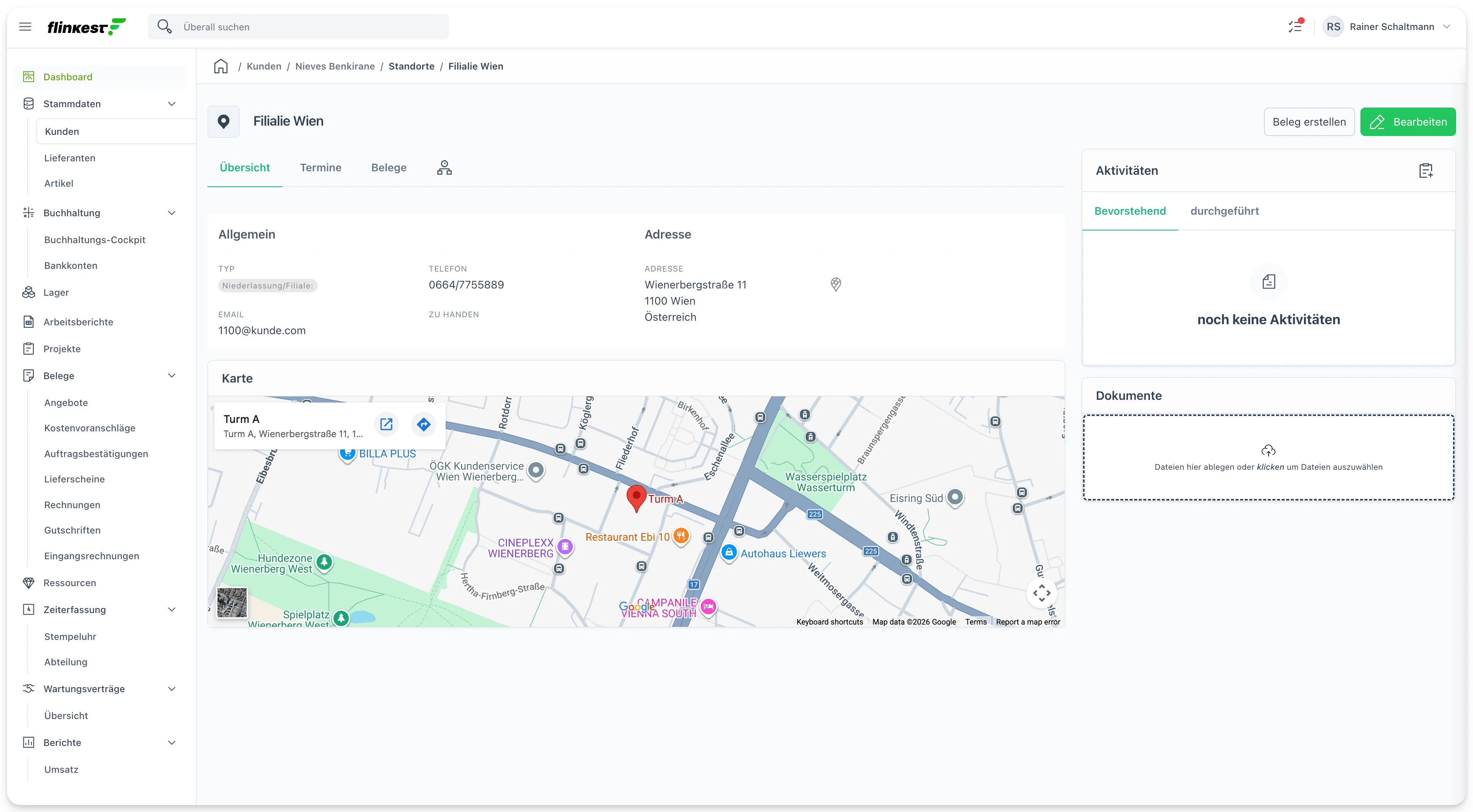Standort-Detailansicht eines Kunden mit Adresse, Ansprechpartner und Karte