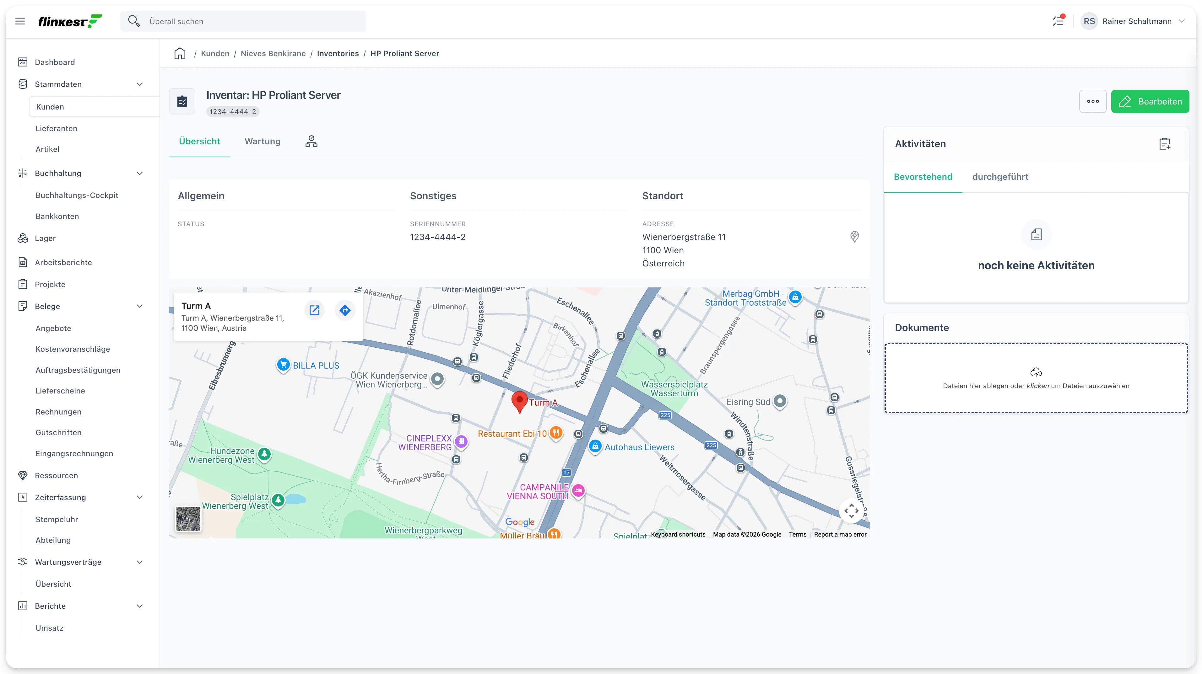 Inventar-Detailansicht eines Geräts beim Kunden mit Wartungs-Tab