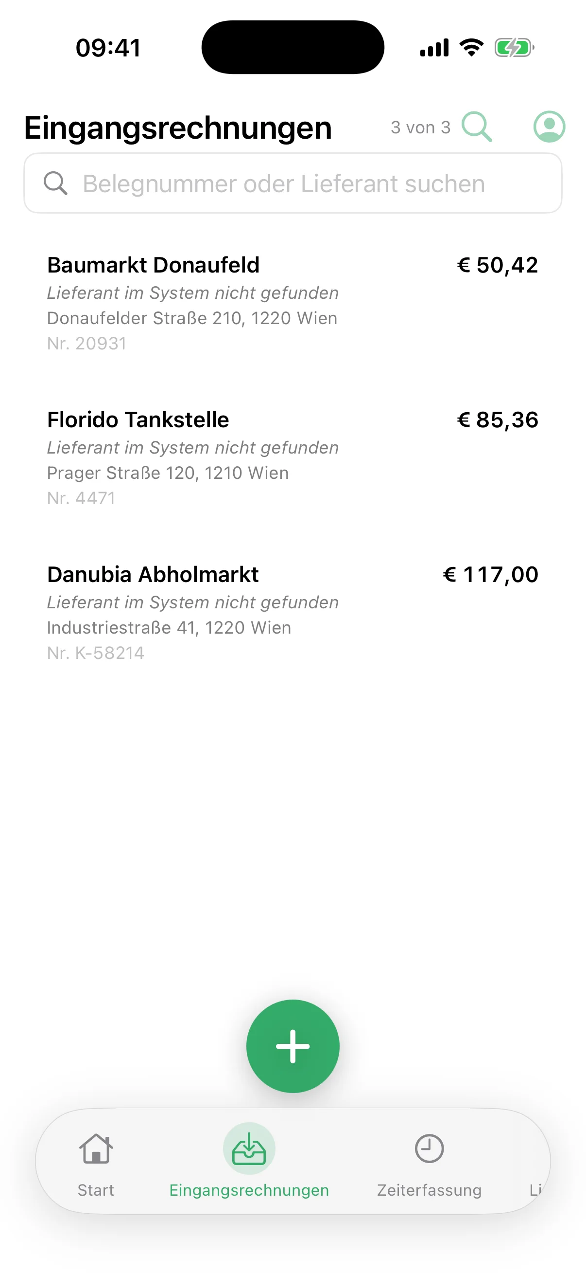 flinkest-App am iPhone: drei fotografierte Kassenbelege von Baumarkt, Tankstelle und Großhandel-Abholmarkt in der Ablage